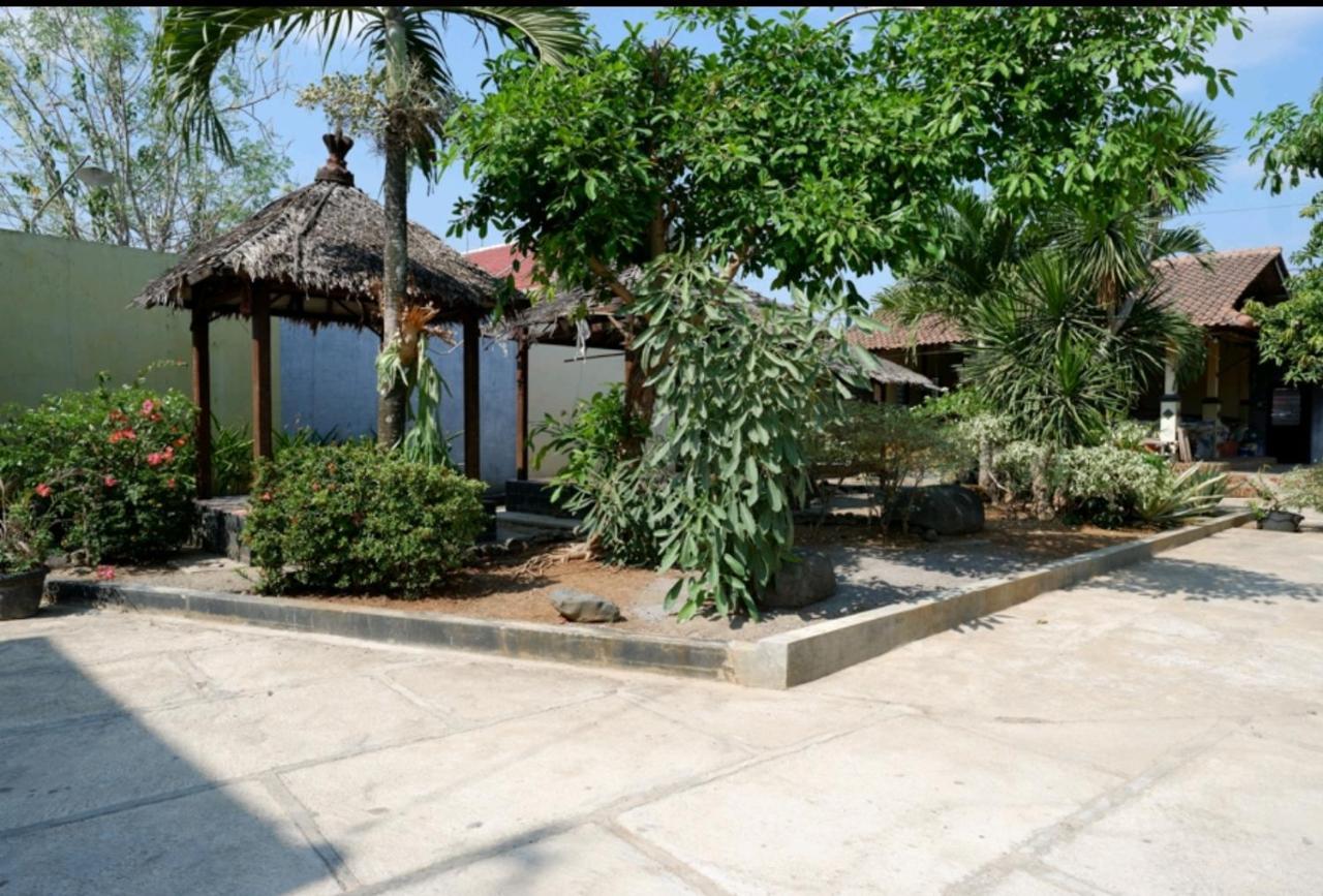 Villetta House Syariah Kudus Buitenkant foto