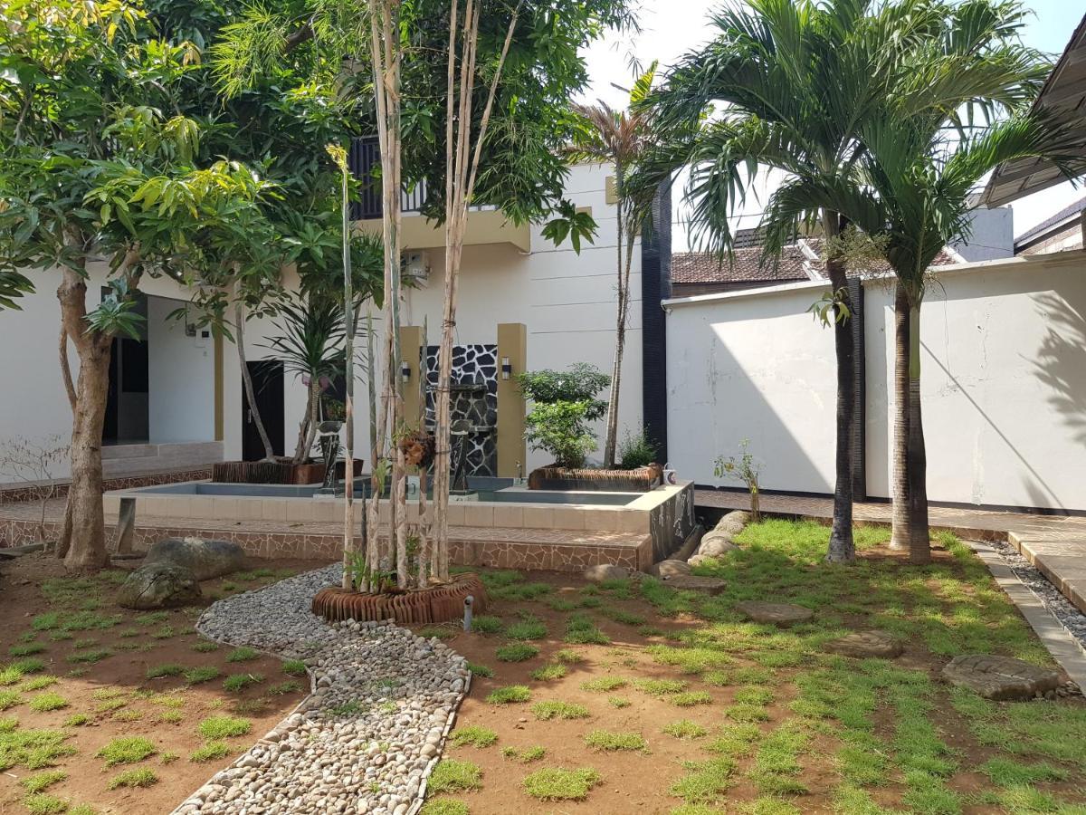 Villetta House Syariah Kudus Buitenkant foto