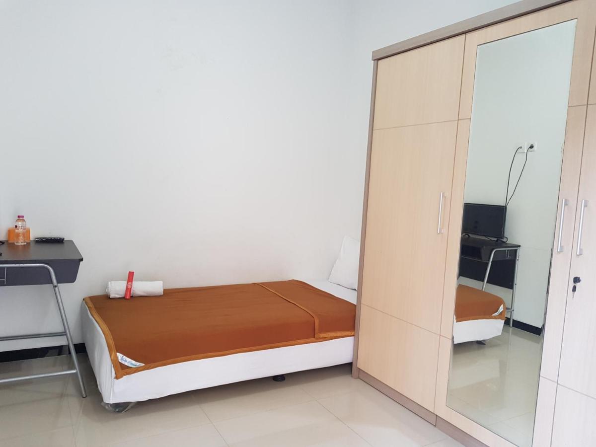 Villetta House Syariah Kudus Buitenkant foto
